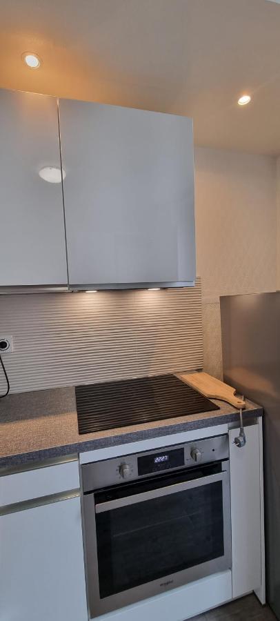 Golden Mont Centre Appartement ポー エクステリア 写真